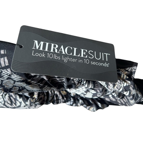 🌻NEW w.tag Miraclesuit Lux Lynx Charmer 1-Piece Slimming Suit Size 8 $194 Retai - Picture 12 of 14